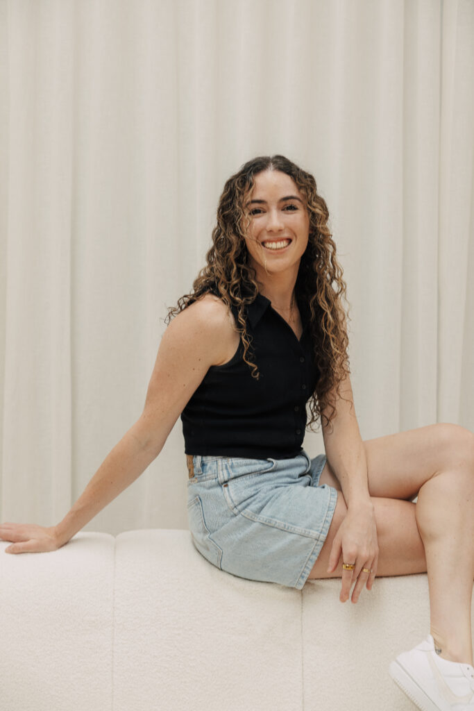 Sarah Kiely, Dance and Sports Physiotherapist, Headshot